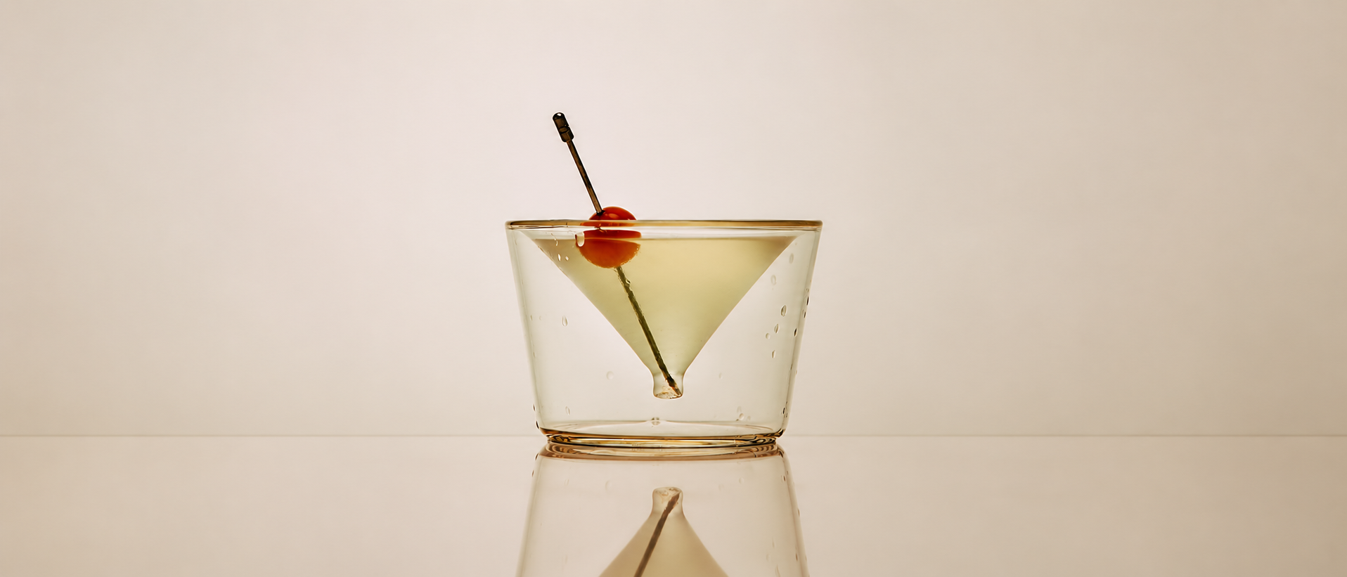 Glassware arranged for everyday table moments