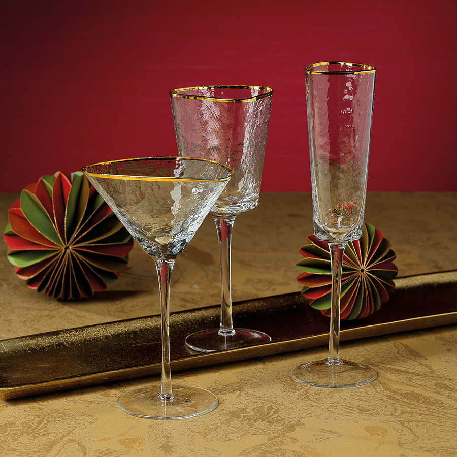 Clear Triangular Stemware with Gold Rim - Image 6